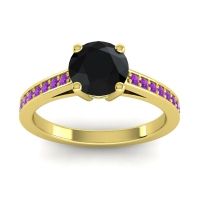 Black Onyx Ring In 18k Yellow Gold With Emerald And Amethyst Hasa Round Classic Ring