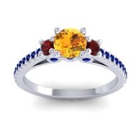 Ornate Three Stone Navan Ring