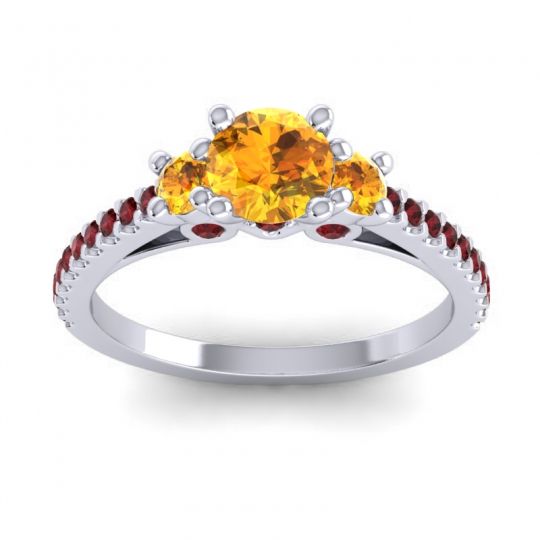 Ornate Three Stone Navan Ring