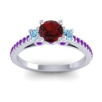 Ornate Three Stone Navan Ring