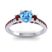 Ornate Three Stone Navan Ring