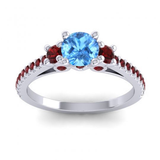 Ornate Three Stone Navan Ring