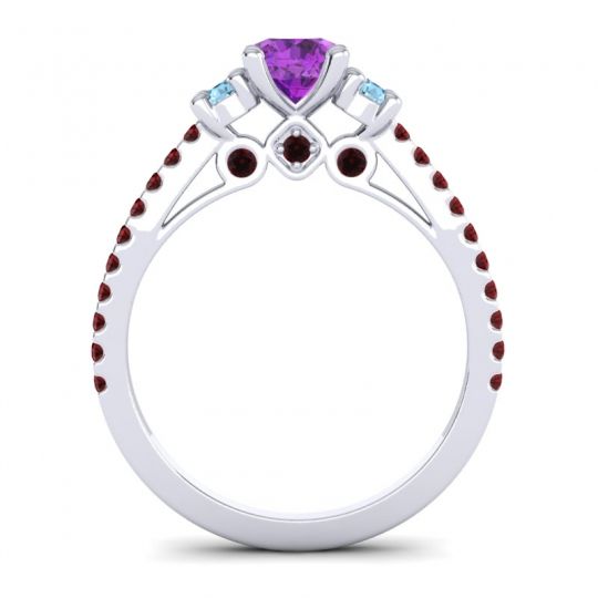 Ornate Three Stone Navan Ring