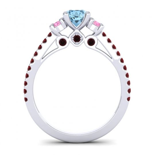 Ornate Three Stone Navan Ring