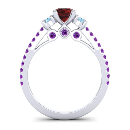 Ornate Three Stone Navan Ring