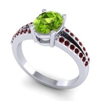 Oval Vivara Ring, 8x6mm