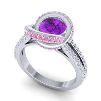 Ornate Halo Pave Bhramana Ring