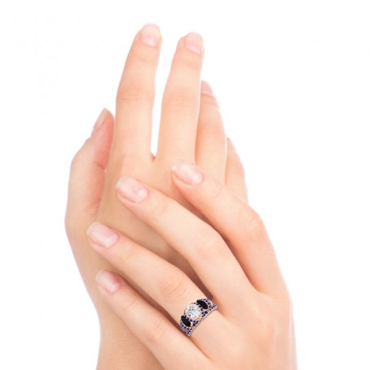 Three Stone Oval Pave Vapra Ring