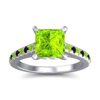 Peridot Ring In 18k White Gold With Black Onyx Vara Princess Classic Ring