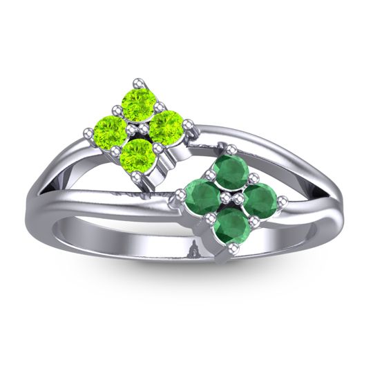 Petite Vanalu Ring
