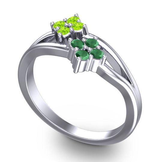 Petite Vanalu Ring