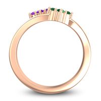 Petite Vanalu Ring