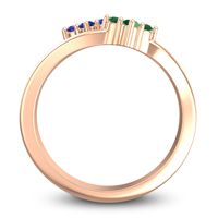 Petite Vanalu Ring