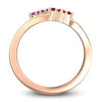 Petite Vanalu Ring