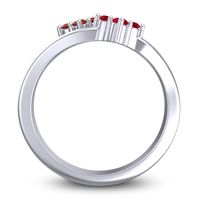 Petite Vanalu Ring