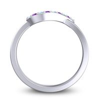 Petite Vatayanna Ring