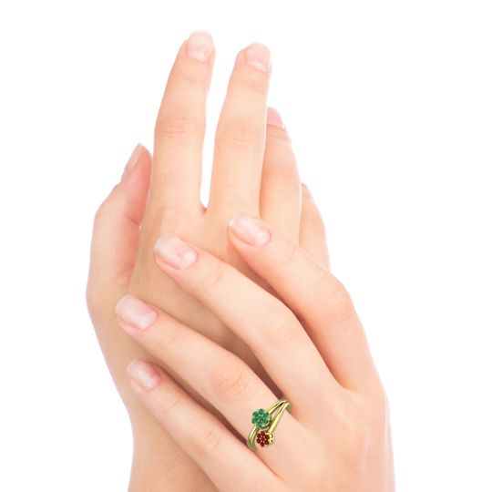 Simple Floral Pave Medin Ring