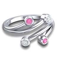 Petite Vikeza Ring