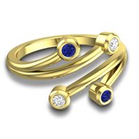 Petite Vikeza Ring