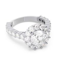 Halo Pave Varida Ring