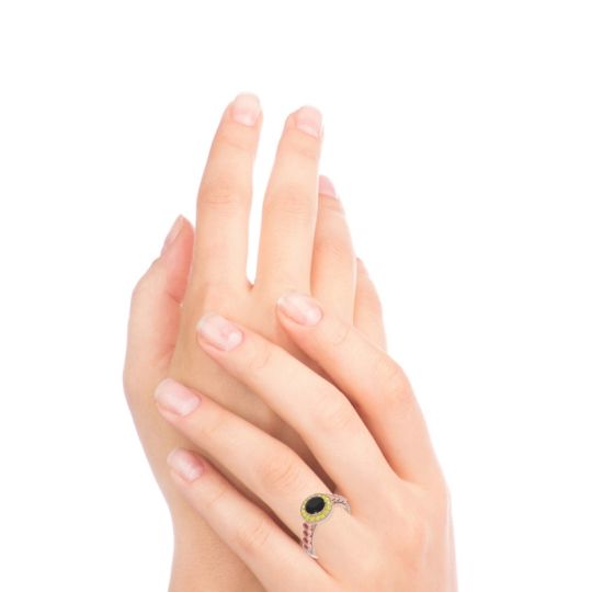 Halo Milgrain Pave Yojana Ring