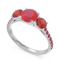 Three Stone Pave Trivisti Ring