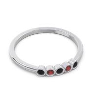 Petite Modern Bezel Pajcaka Band