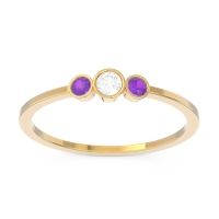 Petite Three Stone Bezel Treta Band