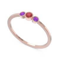 Petite Three Stone Bezel Treta Band