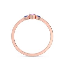 Petite Three Stone Bezel Treta Band