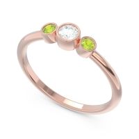 Smile Three Stone Bezel Trika Band