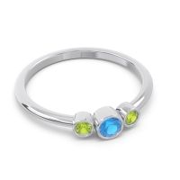 Smile Three Stone Bezel Trika Band