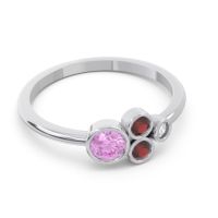 Petite Modern Bezel Utkara Ring