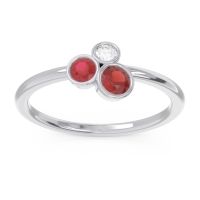 Petite Modern Bezel Guccha Ring