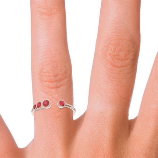Petite Modern Open Bezel Vihvarita Ring
