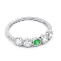 Petite Modern Bezel Saciva Ring