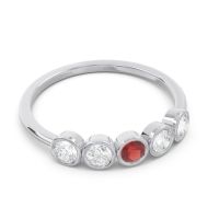 Petite Modern Bezel Saciva Ring