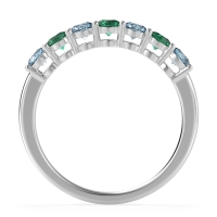 Classic Prong Set Round Stana Band