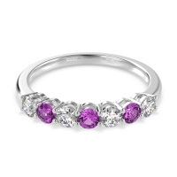 Classic Prong Set Round Stana Band