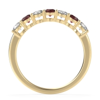 Classic Prong Set Round Stana Band