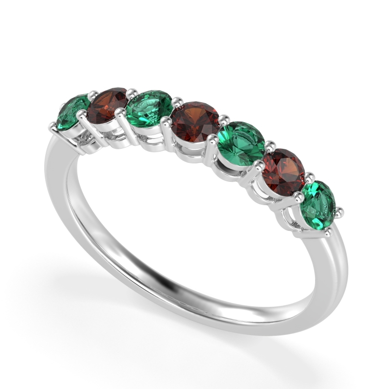 Classic Prong Set Round Stana Band