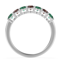 Classic Prong Set Round Stana Band