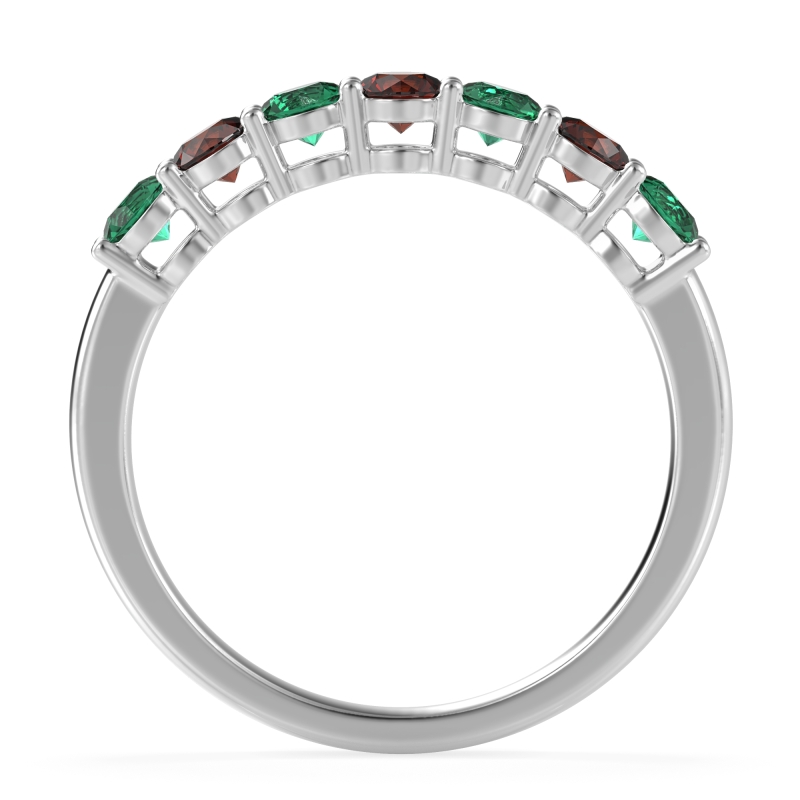 Classic Prong Set Round Stana Band