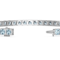 Classic Box Setting Tennis Bracelet