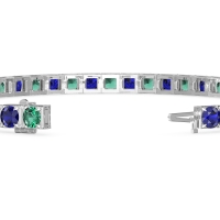 Classic Box Setting Tennis Bracelet