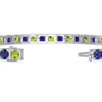 Classic Box Setting Tennis Bracelet