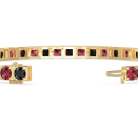 Classic Box Setting Tennis Bracelet