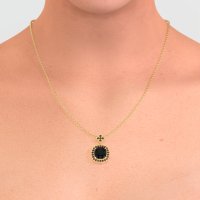 Flower Top Cushion Halo Necklace